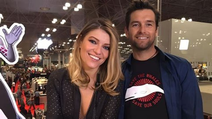Antony Starr Girlfriend: Unraveling His Relationship Status in 2024