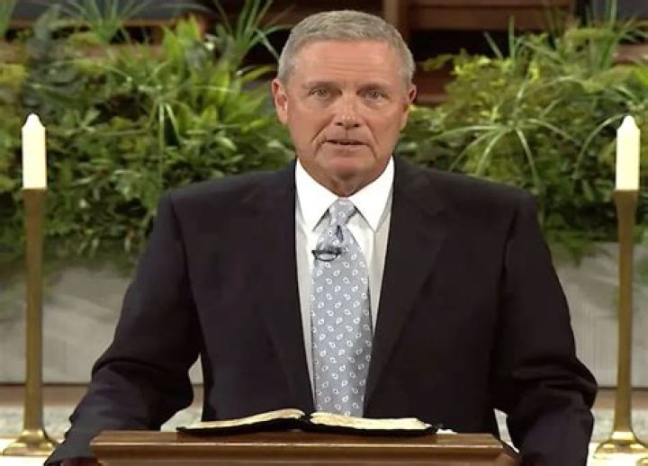 Loran Livingston Net Worth: Exploring the Financial Story of a Pastor and Businessman